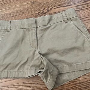 J Crew women’s chino shorts, 3” inseam, size 6 Khaki